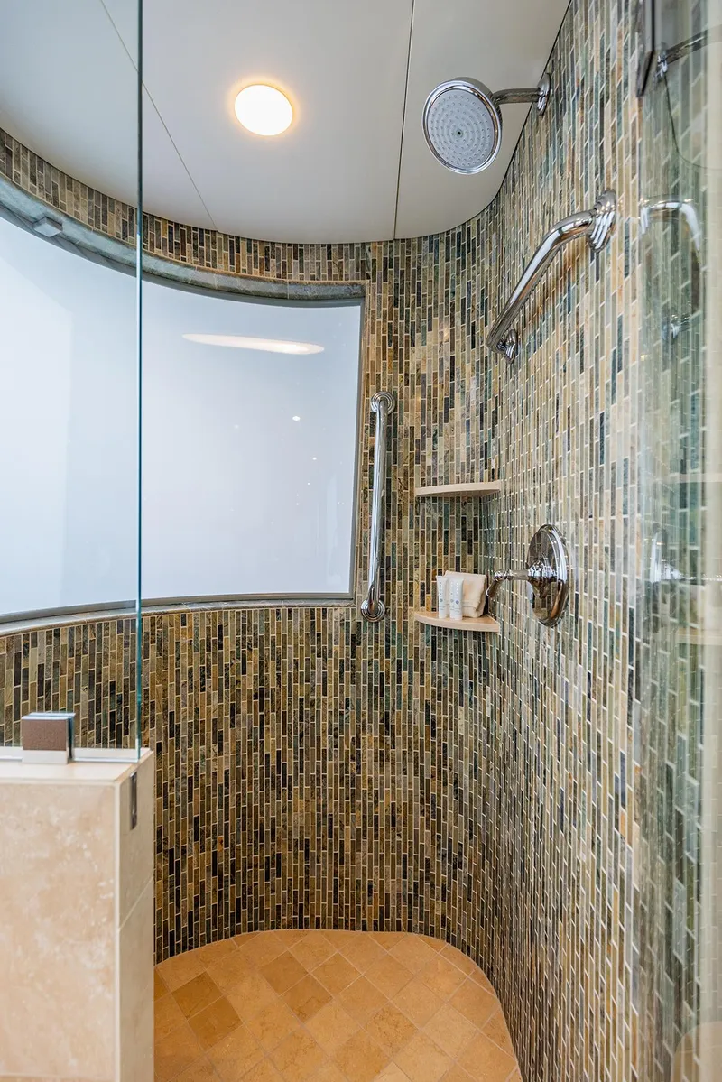 Slide: The Image of Custom Crystal Motoryacht 2009 - 152