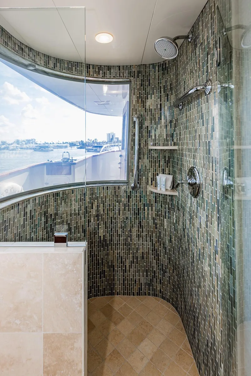 Slide: The Image of Custom Crystal Motoryacht 2009 - 160