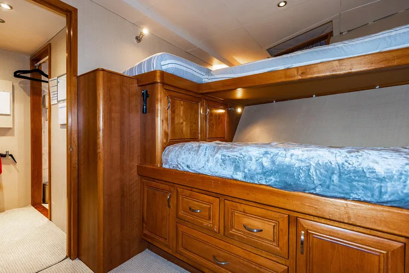 Slide: The Image of Custom Crystal Motoryacht 2009 - 172