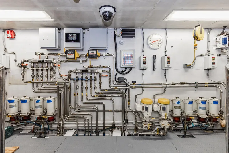 Slide: The Image of Custom Crystal Motoryacht 2009 - 178