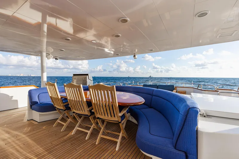 Slide: The Image of Luxurious deck of 2009 Crystal Motoryacht with ocean view. - 32