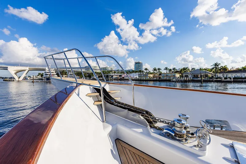 Slide: The Image of Custom Crystal Motoryacht 2009 - 66