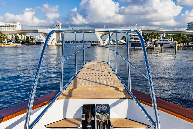 Slide: The Image of Custom Crystal Motoryacht 2009 - 68