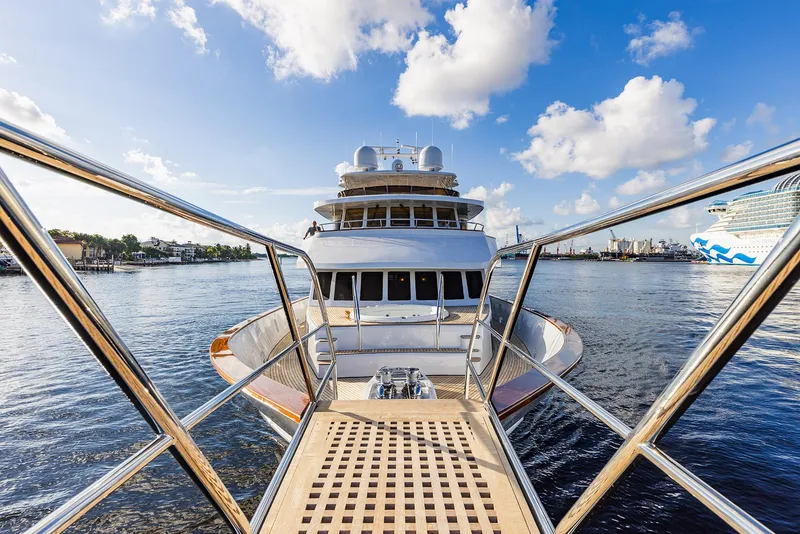 Slide: The Image of Custom Crystal Motoryacht 2009 - 69