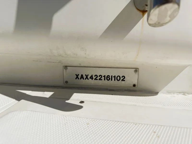 Slide: The Image of Hull identification number on 2002 Azimut 42 boat. - 45
