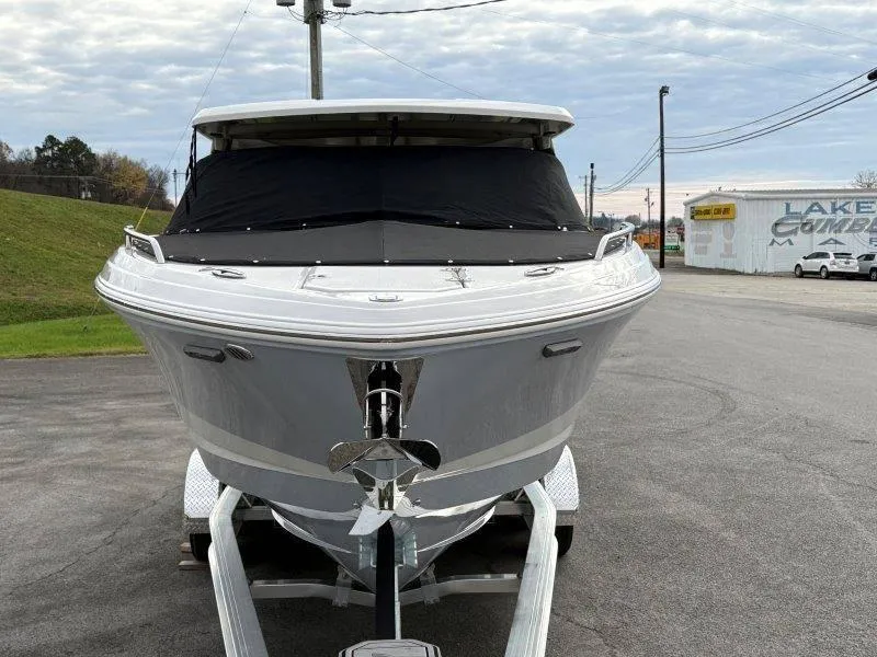 Slide: The Image of Chaparral 30 Surf 2025 - 107