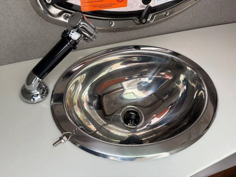 Slide: The Image of Chaparral 30 Surf 2025 - 74