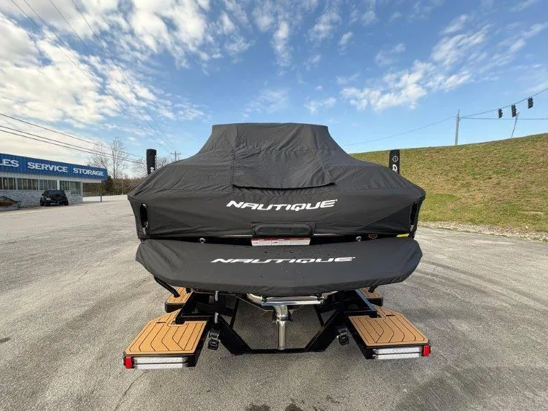 Slide: The Image of Nautique G25 2025 - 113