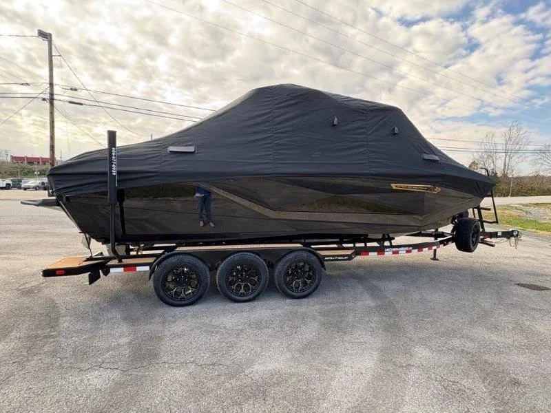 Slide: The Image of Nautique G25 2025 - 118