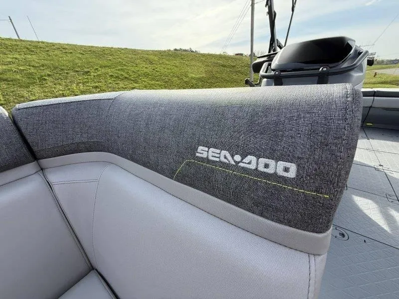 Slide: The Image of Sea-Doo Switch Cruise 21 2025 - 34