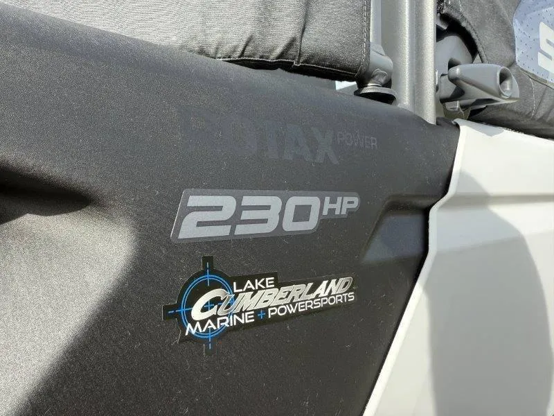 Slide: The Image of Sea-Doo Switch Cruise 21 2025 - 53