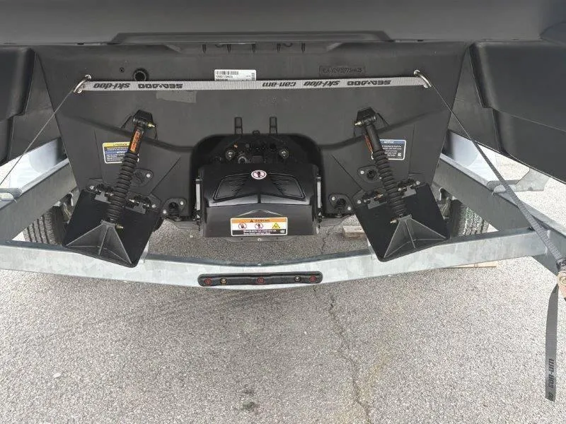 Slide: The Image of Sea-Doo Switch Cruise Limited 21 2025 - 24