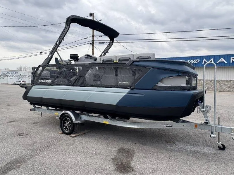 Slide: The Image of Sea-Doo Switch Cruise Limited 21 2025 - 56