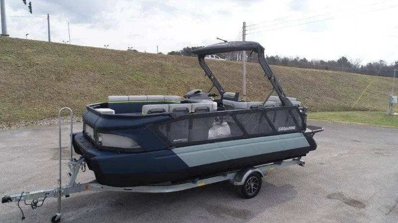 Slide: The Image of Sea-Doo Switch Cruise Limited 21 2025 - 60