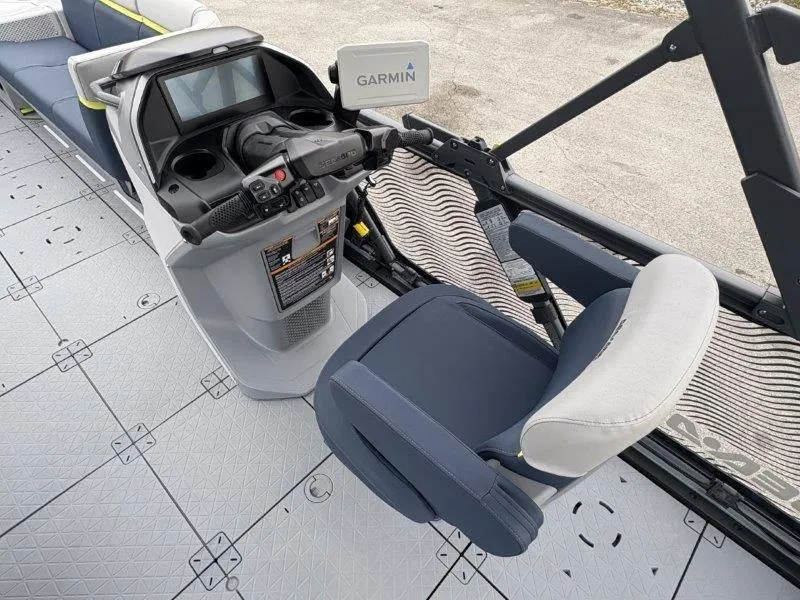 Slide: The Image of 2025 Sea-Doo Switch Cruise Limited 21' 230HP helm with Garmin navigation system. - 22