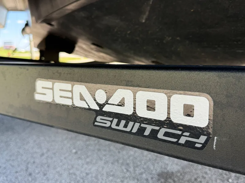 Slide: The Image of Sea-Doo Switch Sport 13' 170HP 2025 - 27