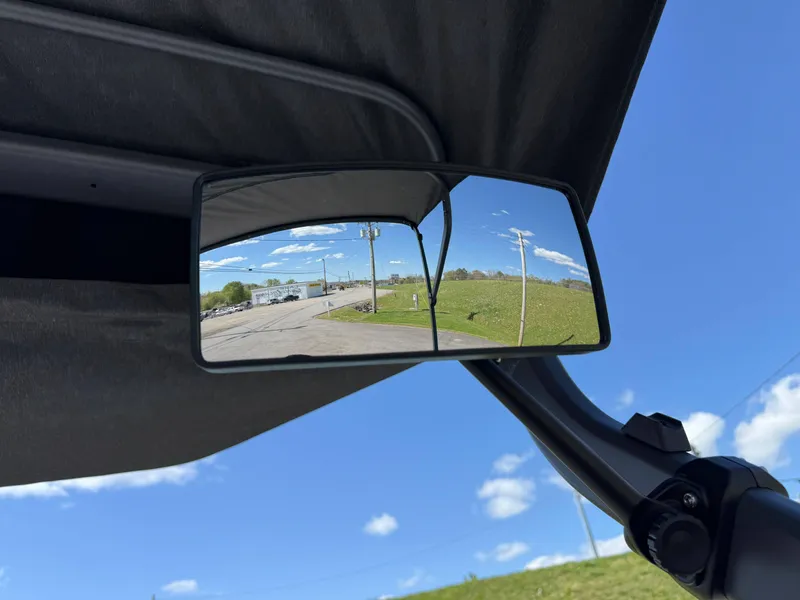 Slide: The Image of Sea-Doo Switch Sport 13' 170HP 2025 - 39