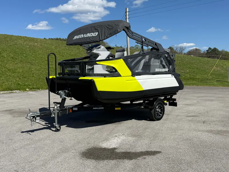 Slide: The Image of Sea-Doo Switch Sport 13' 170HP 2025 - 53