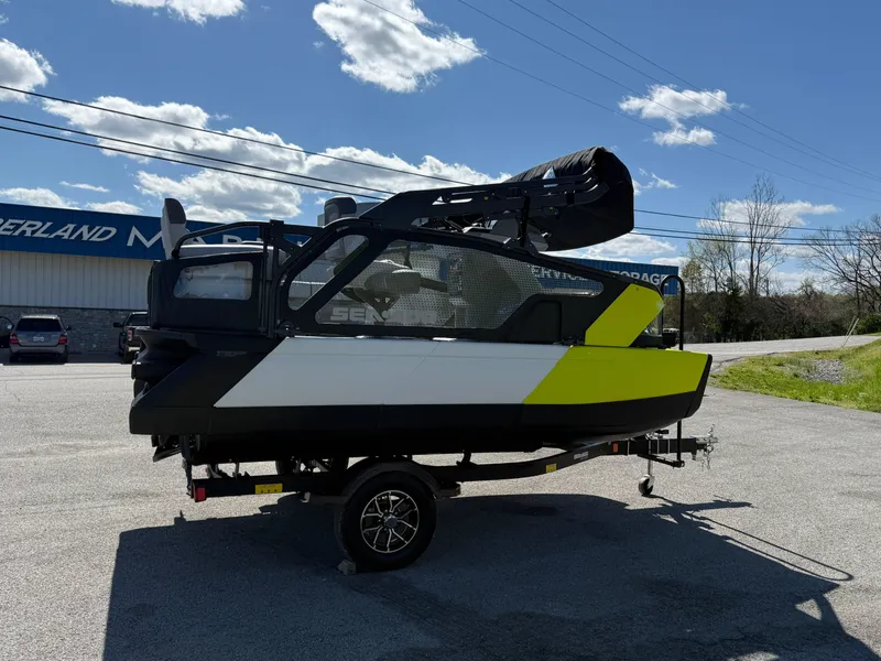 Slide: The Image of Sea-Doo Switch Sport 13' 170HP 2025 - 59