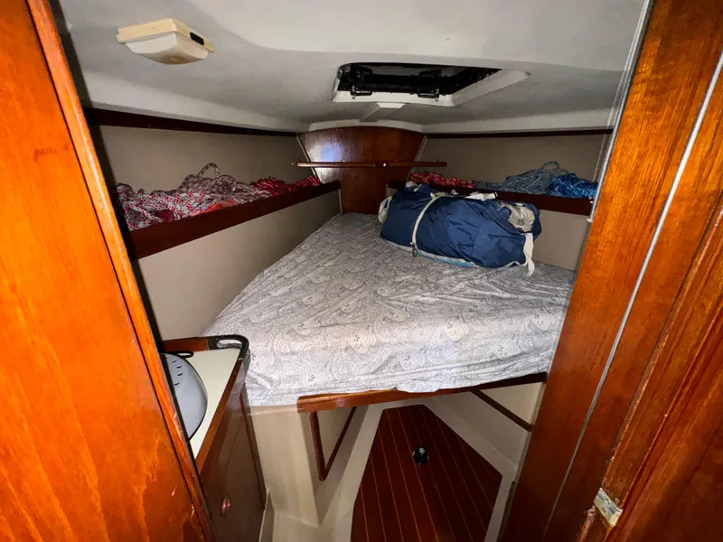 Slide: The Image of Interior of a 1985 C&C 41 yacht with sleeping area. - 39
