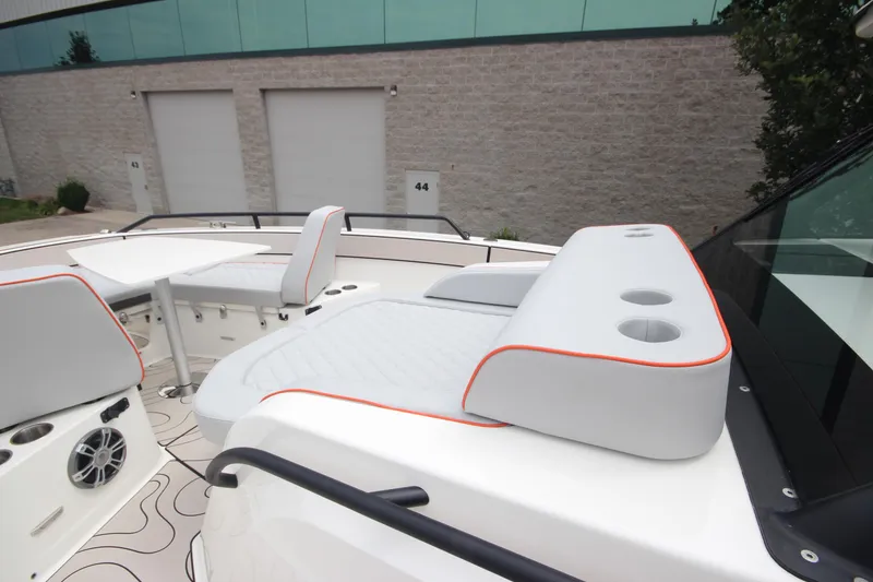 Slide: The Image of 2025 Zodiac X10CC boat with Twin Mercury 400 engines, featuring joystick control. - 31