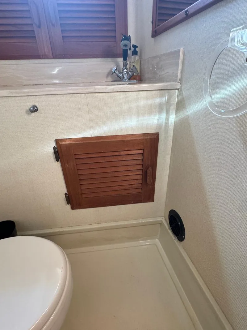 Slide: The Image of Tollycraft 48 Cockpit Motor Yacht 1984 - 50