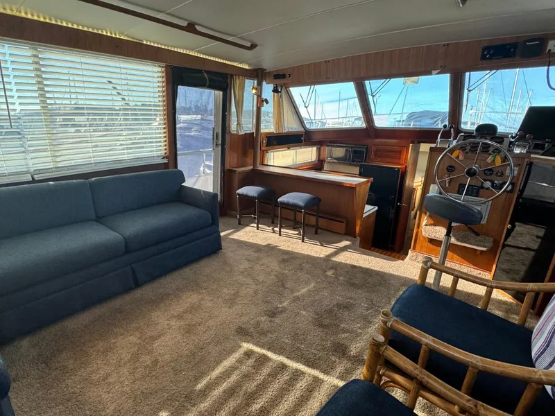 Slide: The Image of Tollycraft 48 Cockpit Motor Yacht 1984 - 57