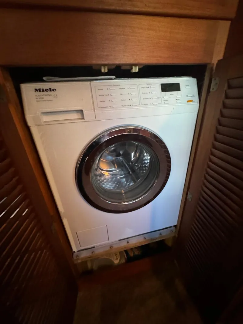 Slide: The Image of Tollycraft 48 Cockpit Motor Yacht 1984 - 67