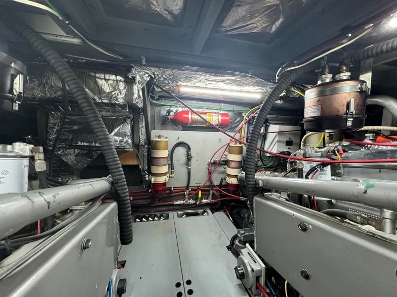 Slide: The Image of Tollycraft 48 Cockpit Motor Yacht 1984 - 80