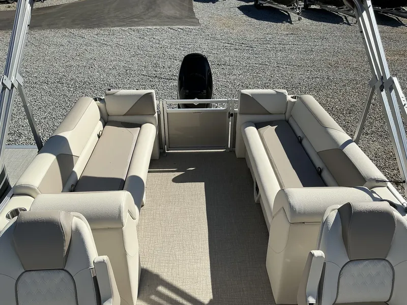 Slide: The Image of 2025 Avalon Venture 23 FT Quad Lounger with spacious seating and modern design. - 5