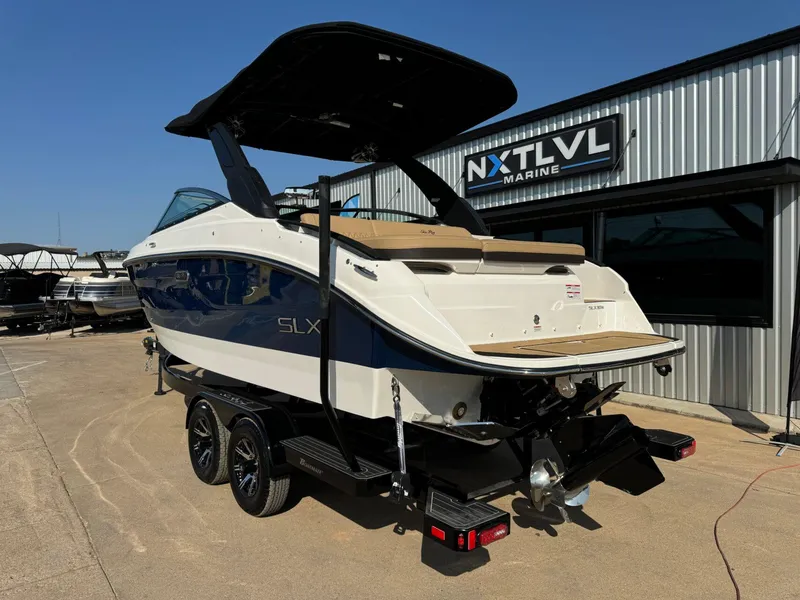Slide: The Image of Sea Ray SLX 260 Surf 2024 - 3