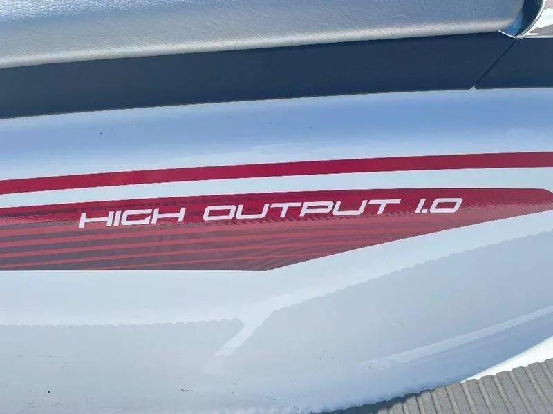 Slide: The Image of Yamaha Waverunner VX 2017 - 19