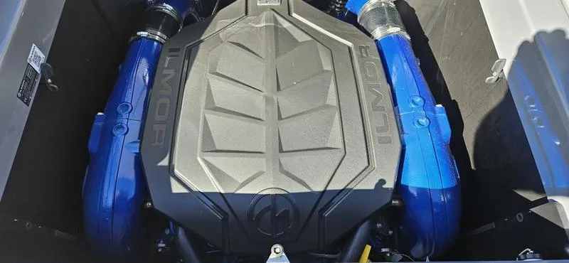 Slide: The Image of 2025 MasterCraft XT24 engine with blue Ilmor components. - 5