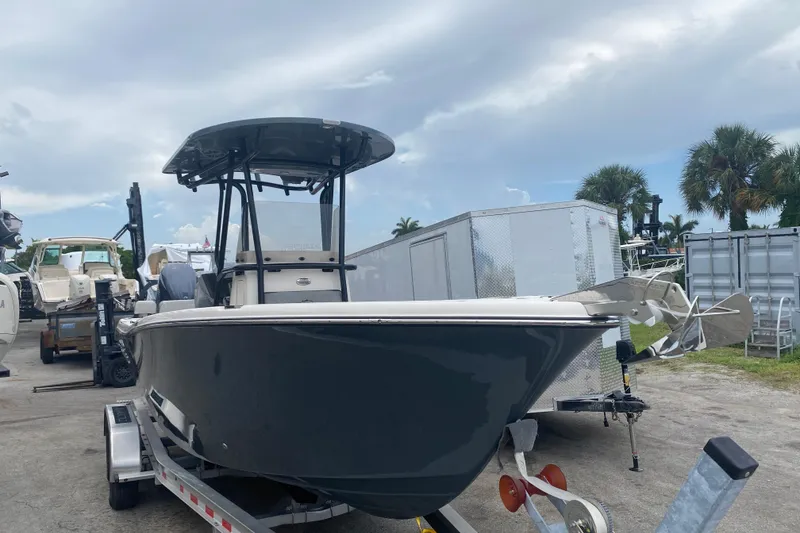 Slide: The Image of Sea Chaser 24 HFC 2026 - 2