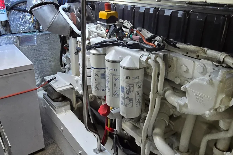 Slide: The Image of Cruisers Yachts 52 Express 2006 - 82