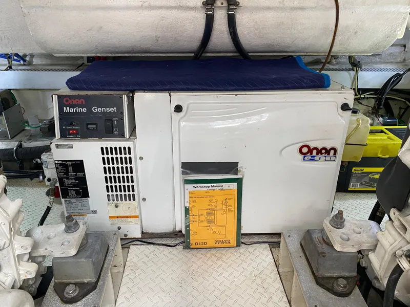 Slide: The Image of Cruisers Yachts 52 Express 2006 - 85