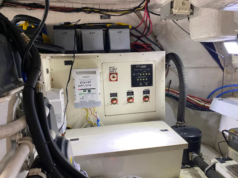 Slide: The Image of Cruisers Yachts 52 Express 2006 - 89