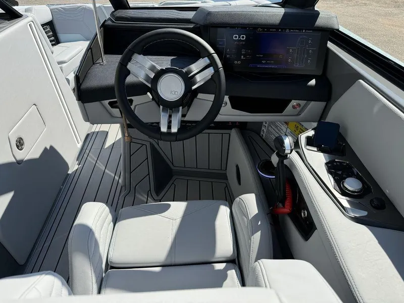 Slide: The Image of Nautique Super Air Nautique G23 2025 - 10