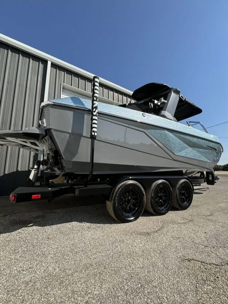 Slide: The Image of Nautique Super Air Nautique G23 2025 - 23