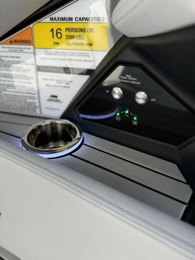 Slide: The Image of Nautique Super Air Nautique G23 2025 - 24