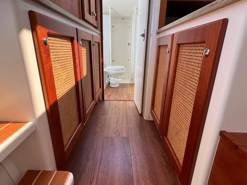 Slide: The Image of Maine Cat 38 Electric 2018 - 53