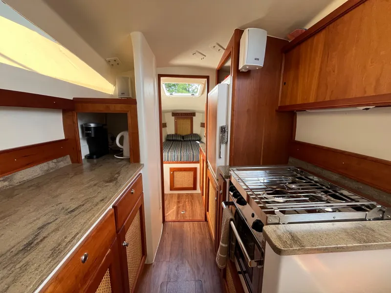 Slide: The Image of Maine Cat 38 Electric 2018 - 70