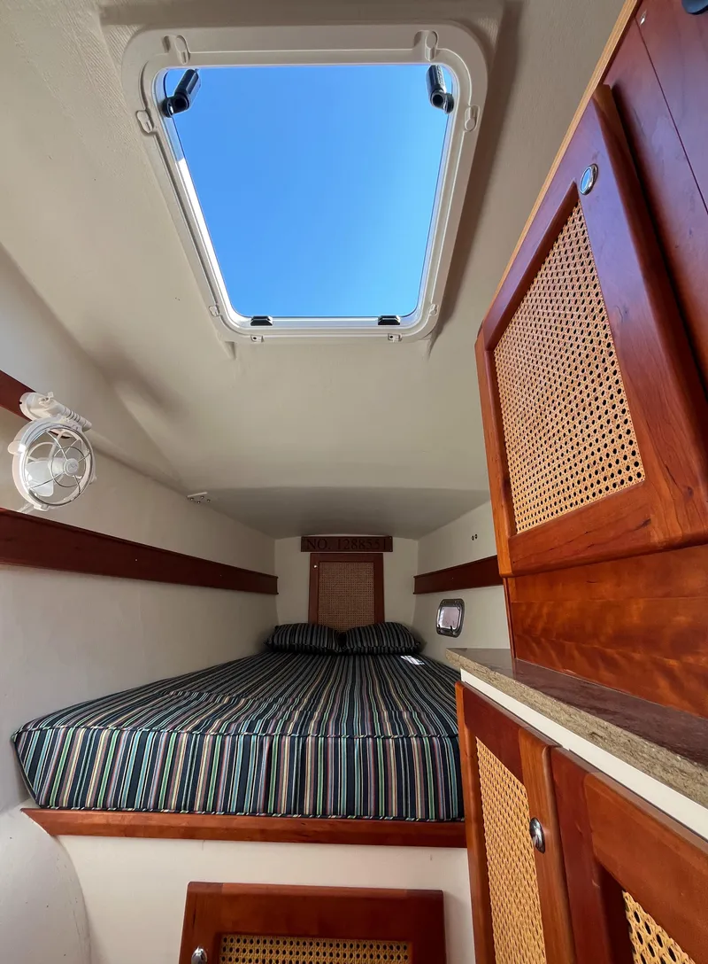 Slide: The Image of Maine Cat 38 Electric 2018 - 74