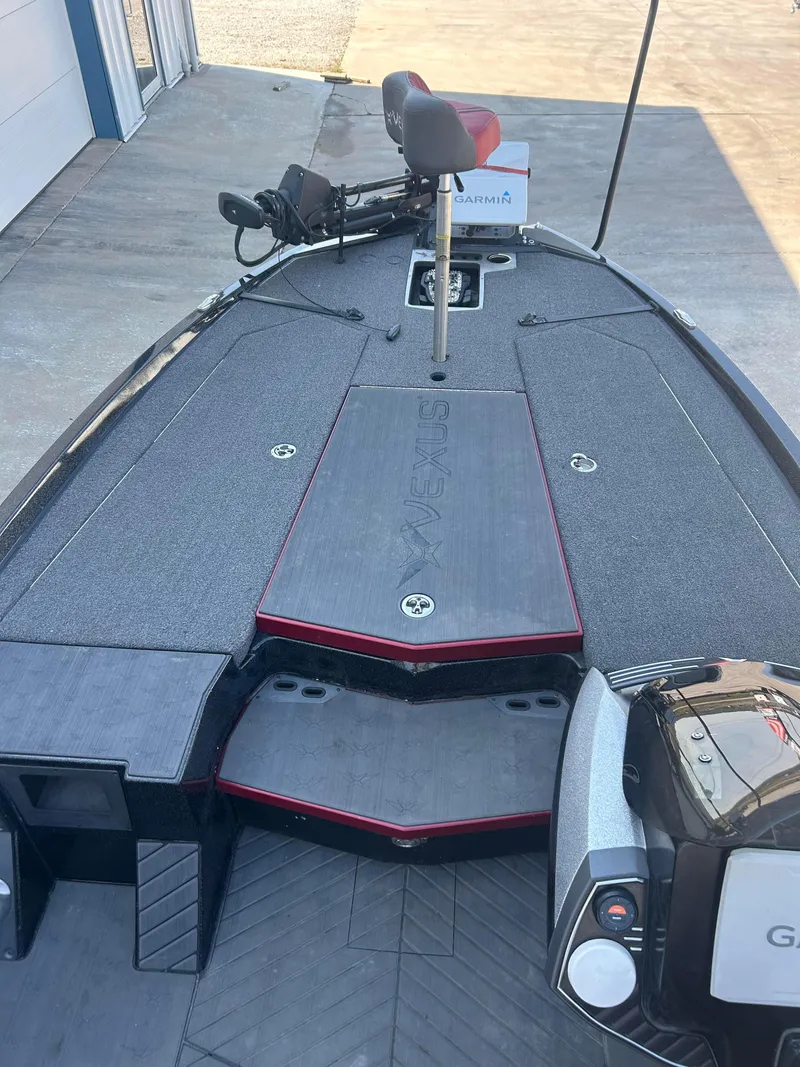 Slide: The Image of Vexus VX20 2022 - 10