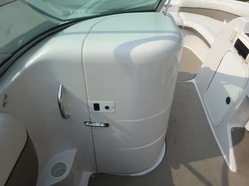 Slide: The Image of Four Winns 214 Funship 2003 - 10