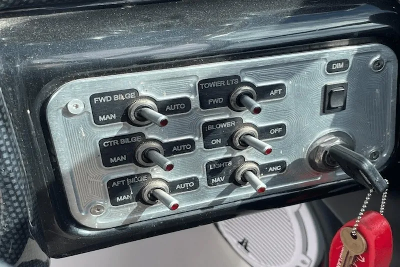 Slide: The Image of MasterCraft X80 2008 - 28