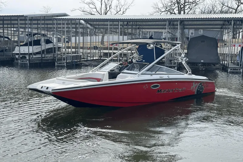 Slide: The Image of MasterCraft X80 2008 - 3