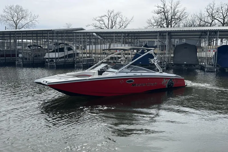 Slide: The Image of MasterCraft X80 2008 - 4