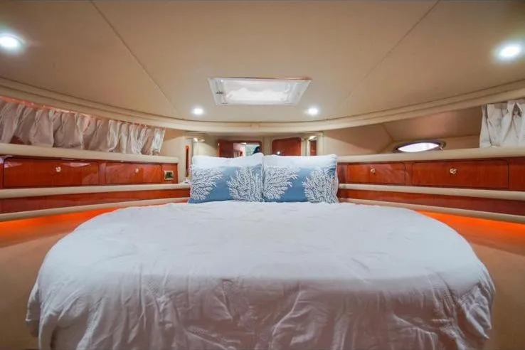 Slide: The Image of Sea Ray 480 Sedan Bridge 2001 - 60