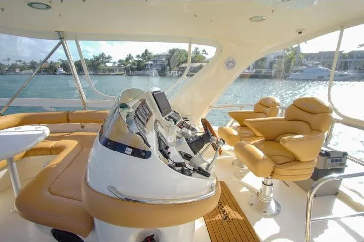 Slide: The Image of Sea Ray 480 Sedan Bridge 2001 - 67